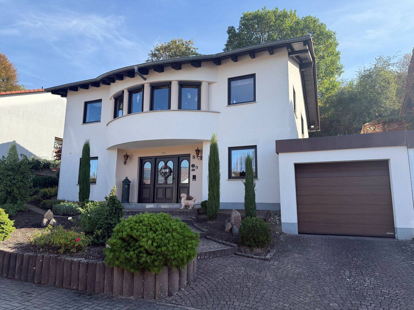 Architektenhaus in ruhiger Stadtrandlage in Merzig zu verkaufen!, 66663 Merzig