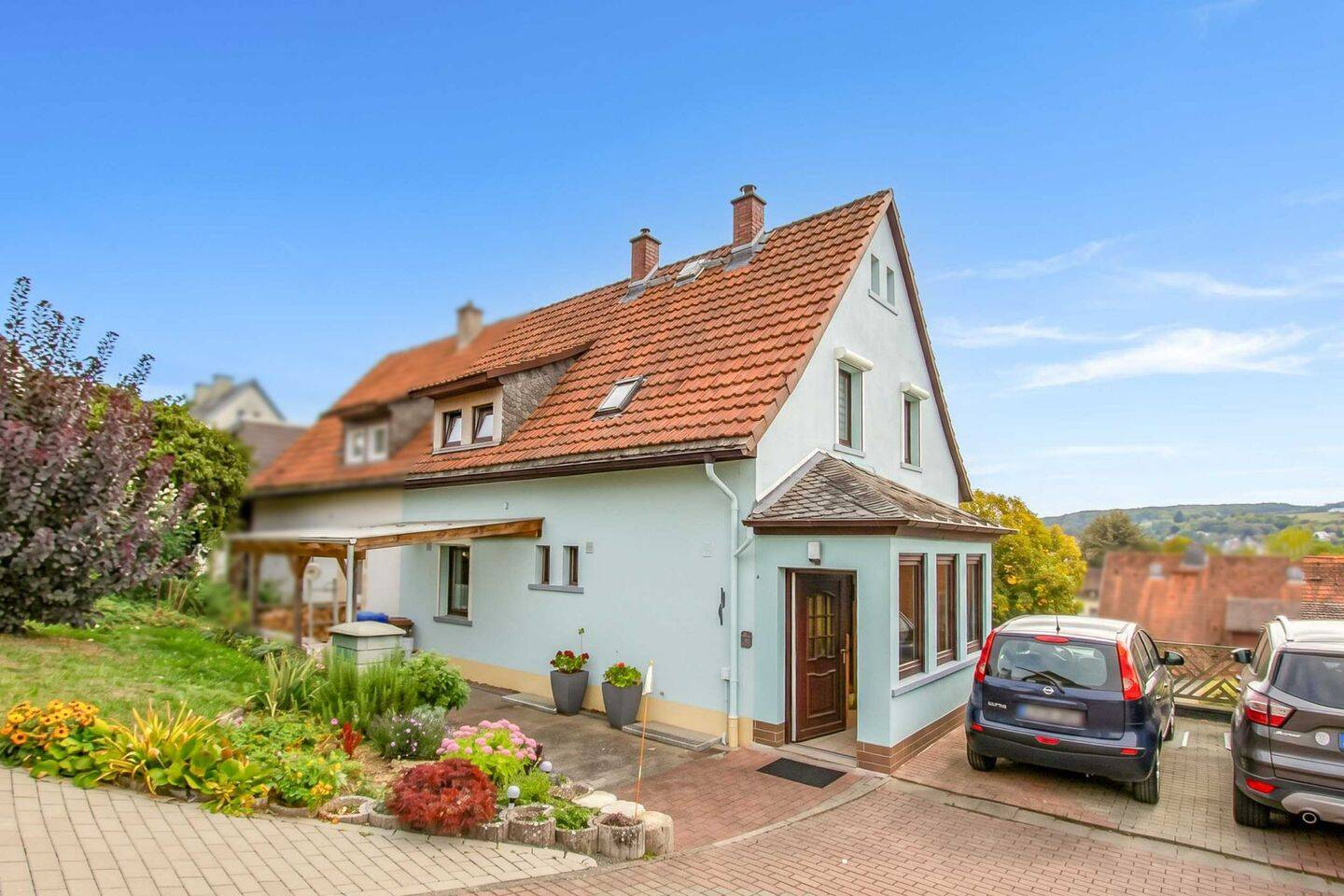 Charmante Doppelhaushälfte mit Fernblick und viel Potenzial, 35789 Weilmünster