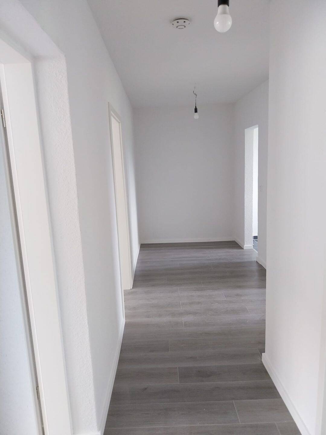 Schöne 3-Raum-Wohnung, 4749 Jahnatal