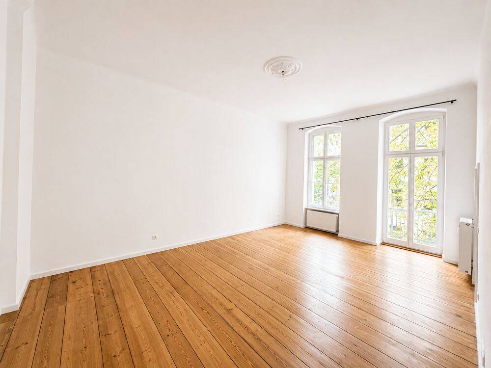 Einziehen und Wohlfühlen: Ruhige 2-Zi-Altbauwohnung zum Innenhof mit Balkon, ohne Provision, 10557 Berlin (Mitte Hansaviertel Moabit Tiergarten)