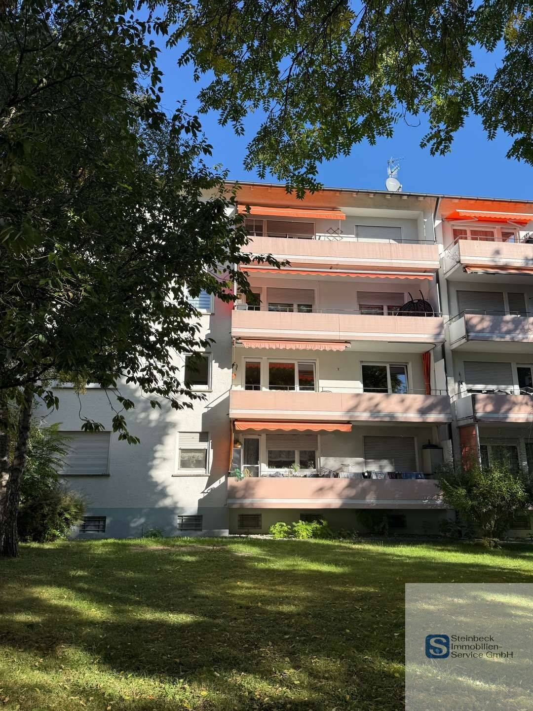 4,5 Zimmer Wohnung  mit Sanierungsbedarf in Singen, 78224 Singen (Hohentwiel)