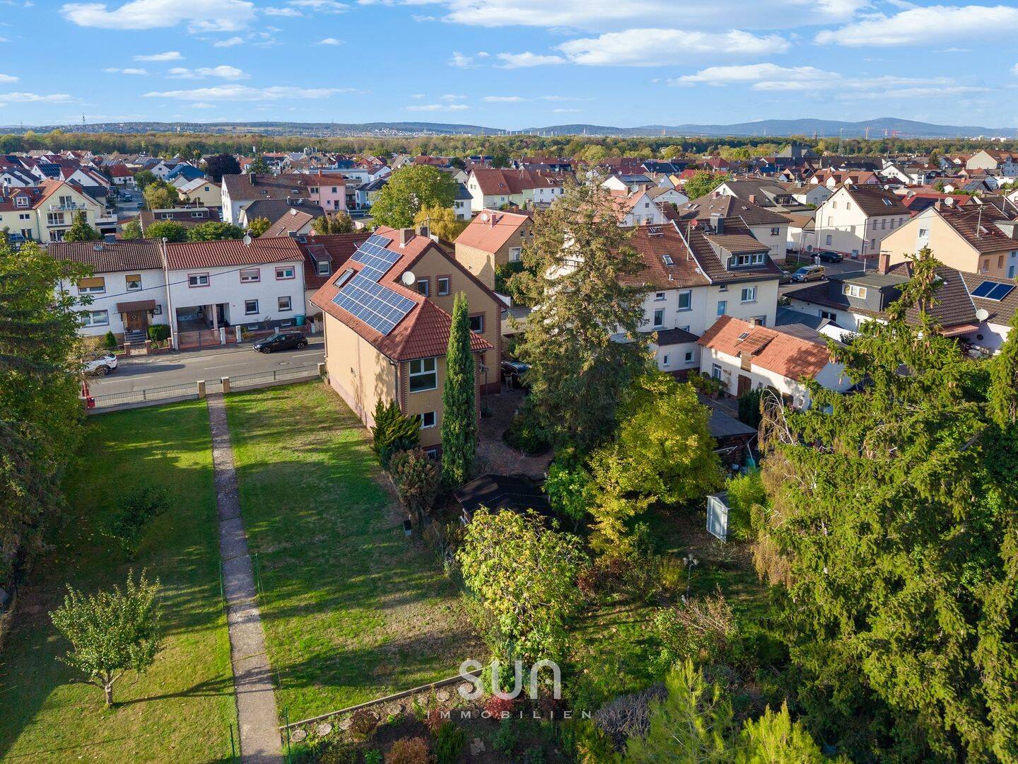 GALERIEFLAIR ZWEI STRASSEN VOM MAIN – 198 m² EFH mit Einliegerwohnung in Hattersheim, 65795 Hattersheim am Main