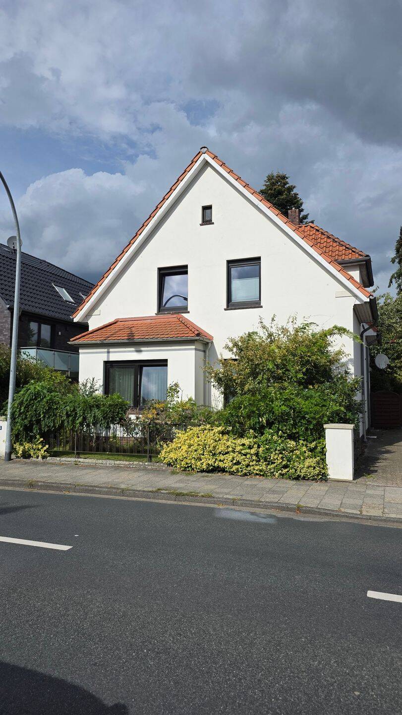 Schönes Einfamilienhaus in Oldenburg in bester Lage zu verkaufen, 26133 Oldenburg (Oldb) (Kreyenbrück)