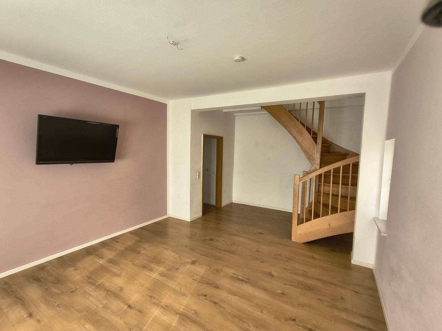 Gut gelegene 4,5 Zimmer-Wohnung im Nichtraucherhaus, 17192 Waren (Müritz)