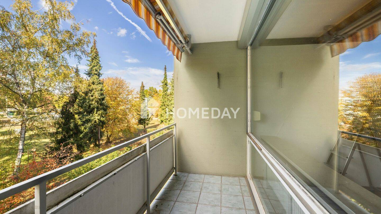 Helle 3-Zimmer-Wohnung mit zwei Balkonen, Garage und viel Potenzial (Sofort bezugsfrei), 85057 Ingolstadt (Ingolstadt)