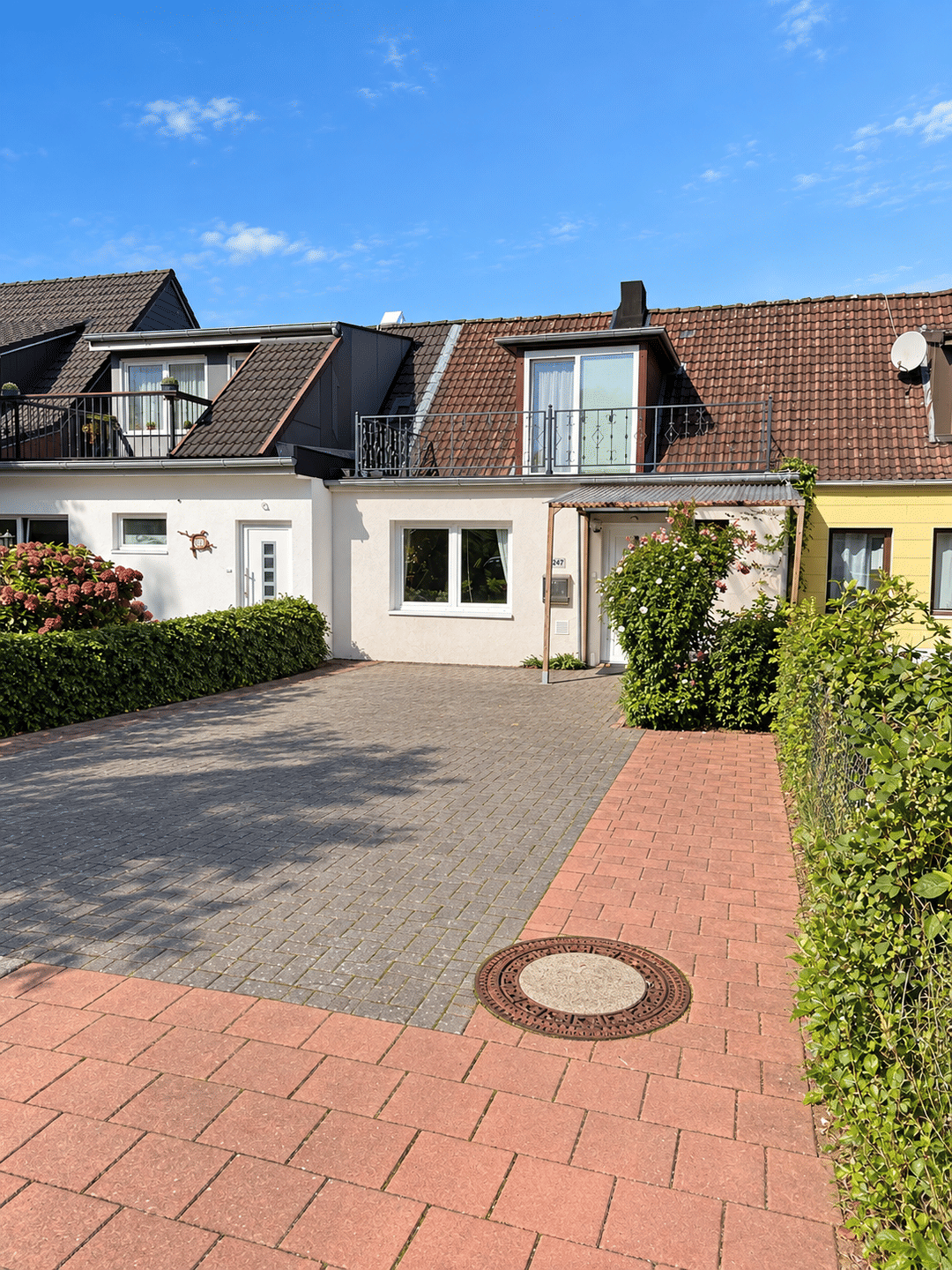 Einziehen & Wohlfühlen: modernisiertes Reihenmittelhaus mit großem Grundstück in Billstedt, 22117 Hamburg (Mitte Billstedt)