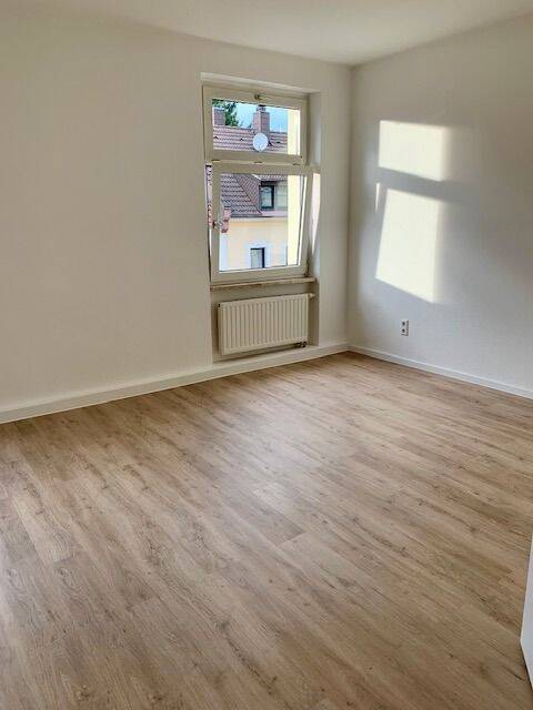 Ab sofort: Schöne 4-Zimmer-Wohnung in Zweibrücken, 66482 Zweibrücken