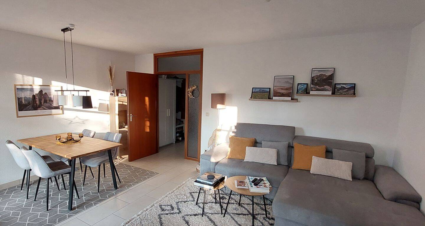 Sehr schöne 2-Zimmer-Wohnung mit Blick ins Grüne, 91054 Buckenhof (Burgberg Erlangen-Nord Erlangen-Ost Innenstadt Sieglitzhof)