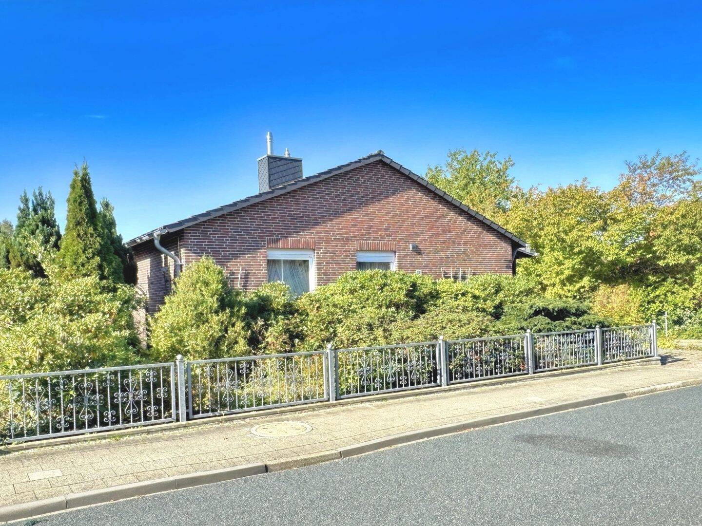 Charmanter Bungalow in Munster mit großem Grundstück und umfangreichen Modernisierungen, 29633 Munster