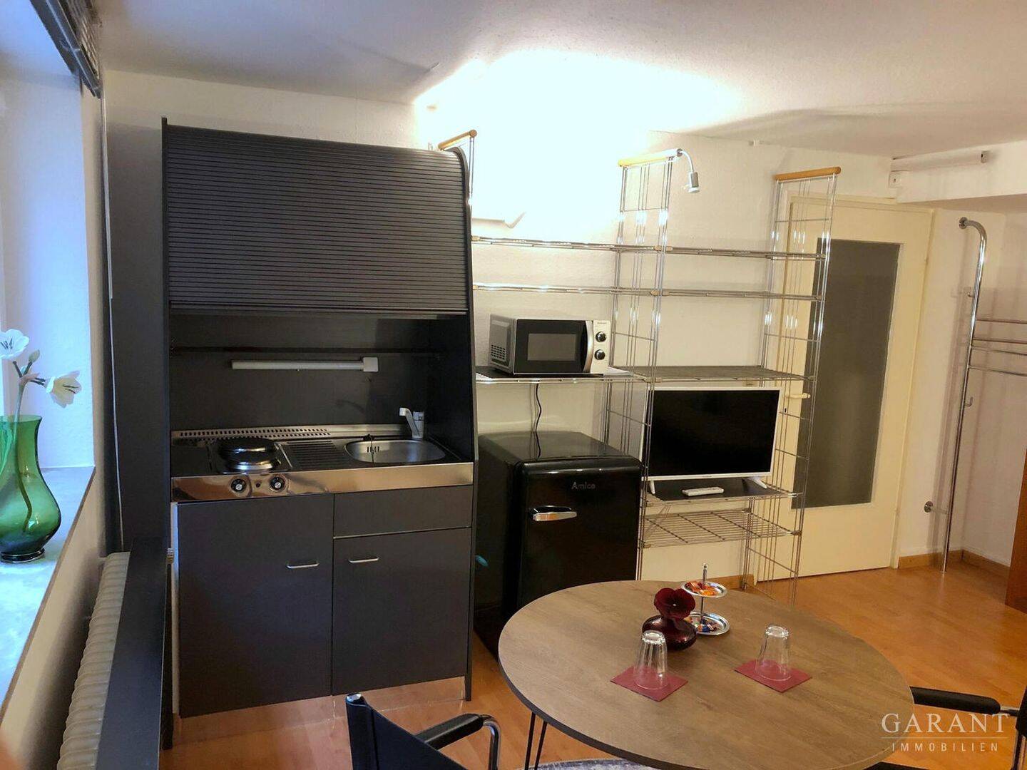 Für Monteure, Soldaten & Pendler: Modernes, möbliertes Apartment in Ulm-Böfingen, 89075 Ulm (Böfingen Eselsberg Mitte Oststadt Söflingen)