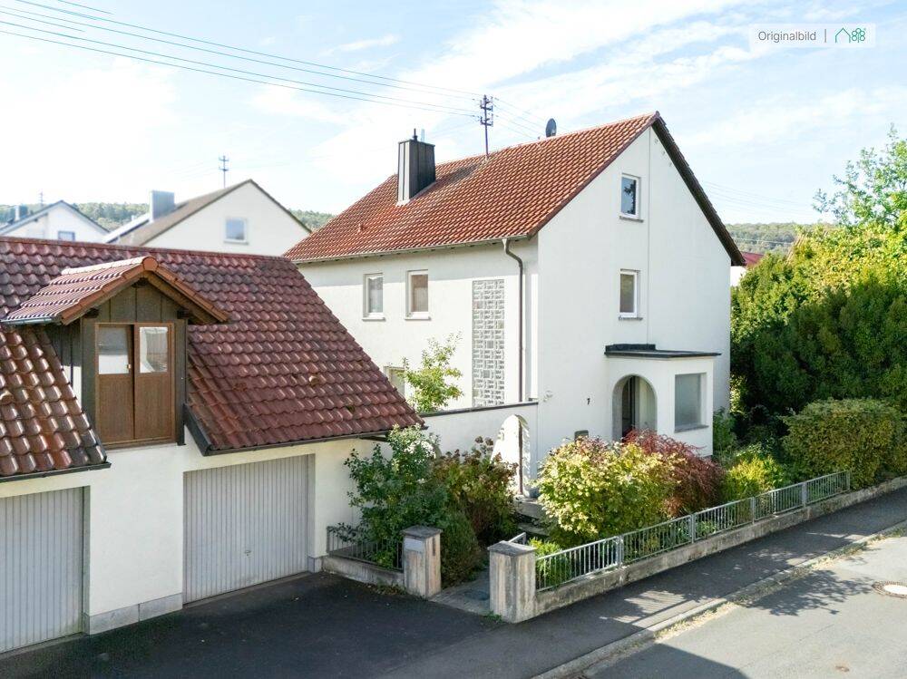 Familie willkommen! Einfamilienhaus in Karlstadt-Karlburg sucht neuen Eigentümer, 97753 Karlstadt