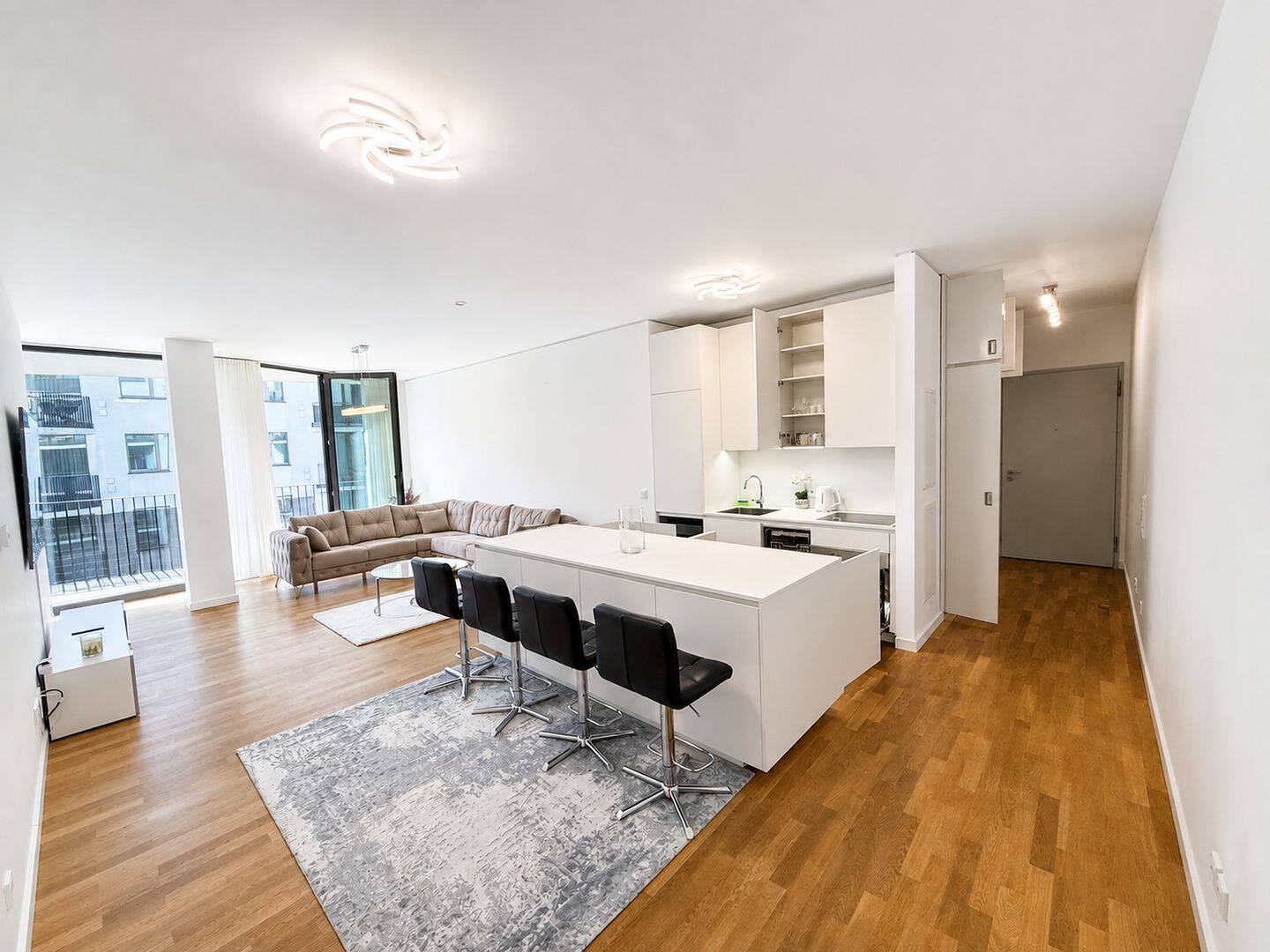 Möblierte 2-Zimmer-Wohnung im Sapphire Berlin mit Balkon – Mitte, 10115 Berlin (Mitte Wedding)