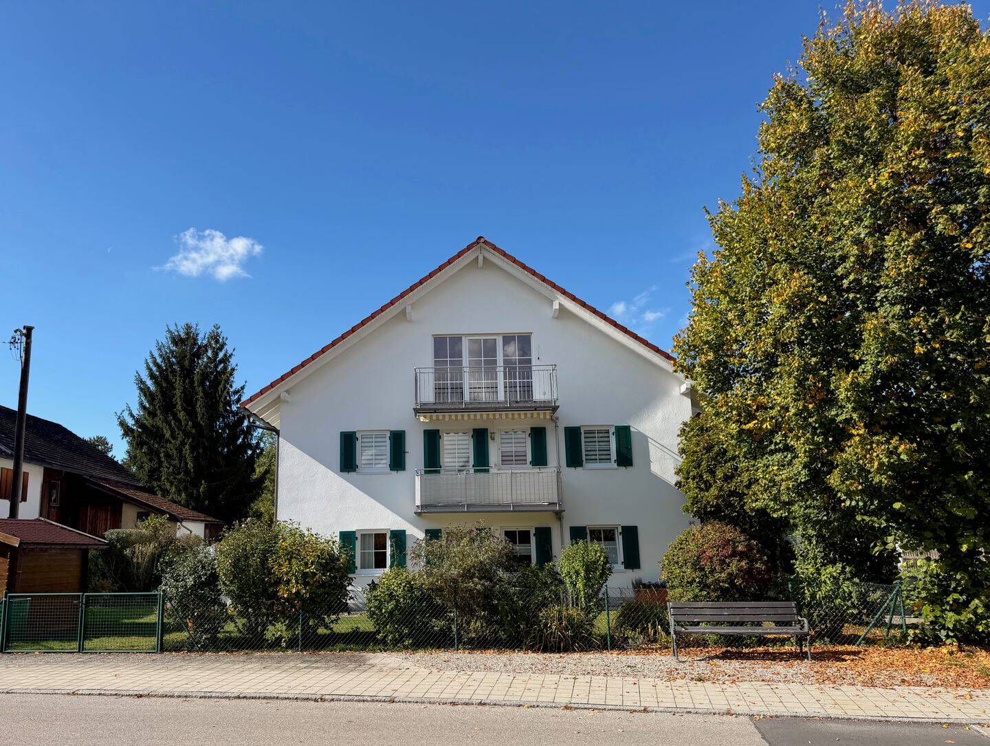 2-ZI. DACHGESCHOSS-WOHNUNG IM HERZEN VON HECHENDORF., 82229 Seefeld