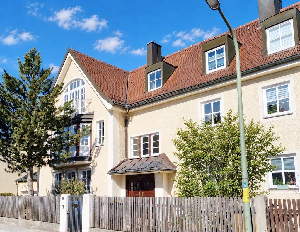 Wohnen auf drei Etagen– 3,5 Zimmer mit Balkon und Gartenanteil im Haus im Haus, 80686 München (Laim Sendling-Westpark)