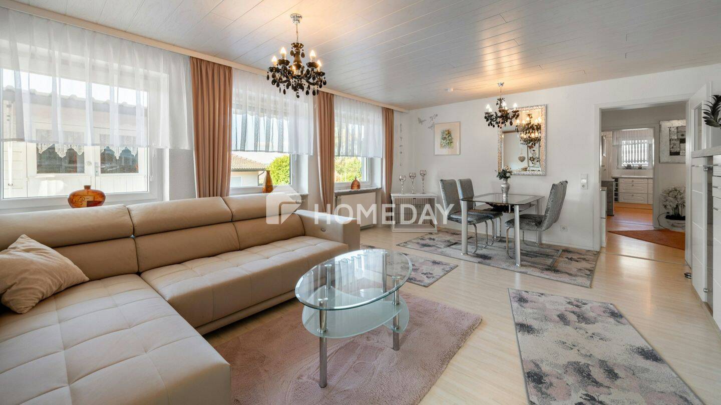 Lichtdurchflutetes Wohnglück mit eigener Terrasse und Gartenidylle für sofortigen Einzug, 88512 Mengen