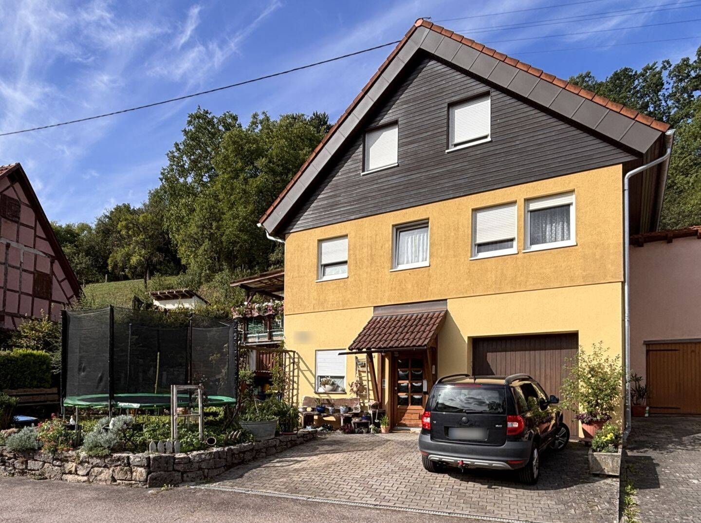 Es wartet auf eine junge Familie ein junges Einfamilienhaus in Niederstetten, OT Vorbachzimmern, 97996 Niederstetten