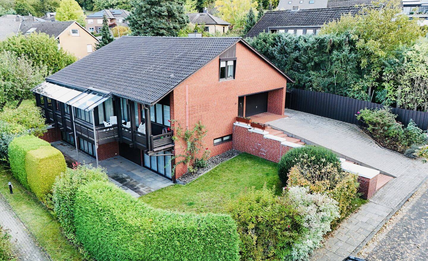 Individuelles Architektenhaus mit Galerie, großzügigem Raumangebot und vielseitigen Gestaltungsmöglichkeiten in Northeim (Erbpacht)!, 37154 Northeim