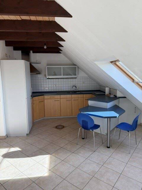 Modernes Zweizimmerappartement mit Garage, 46459 Rees