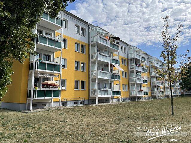 2-Raum-Wohnung mit Balkon zu vermieten, 6231 Bad Dürrenberg