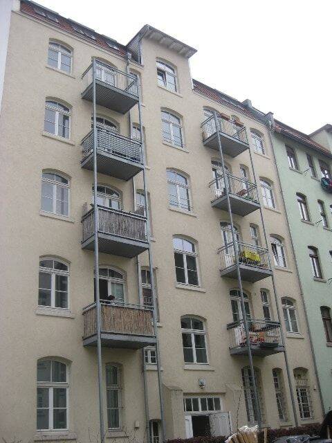 3 Zimmer Jugendstill Wohnung mit Balkon direkt an der Karlsaue in Kassel, 34121 Kassel (Mitte Süd Wehlheiden)