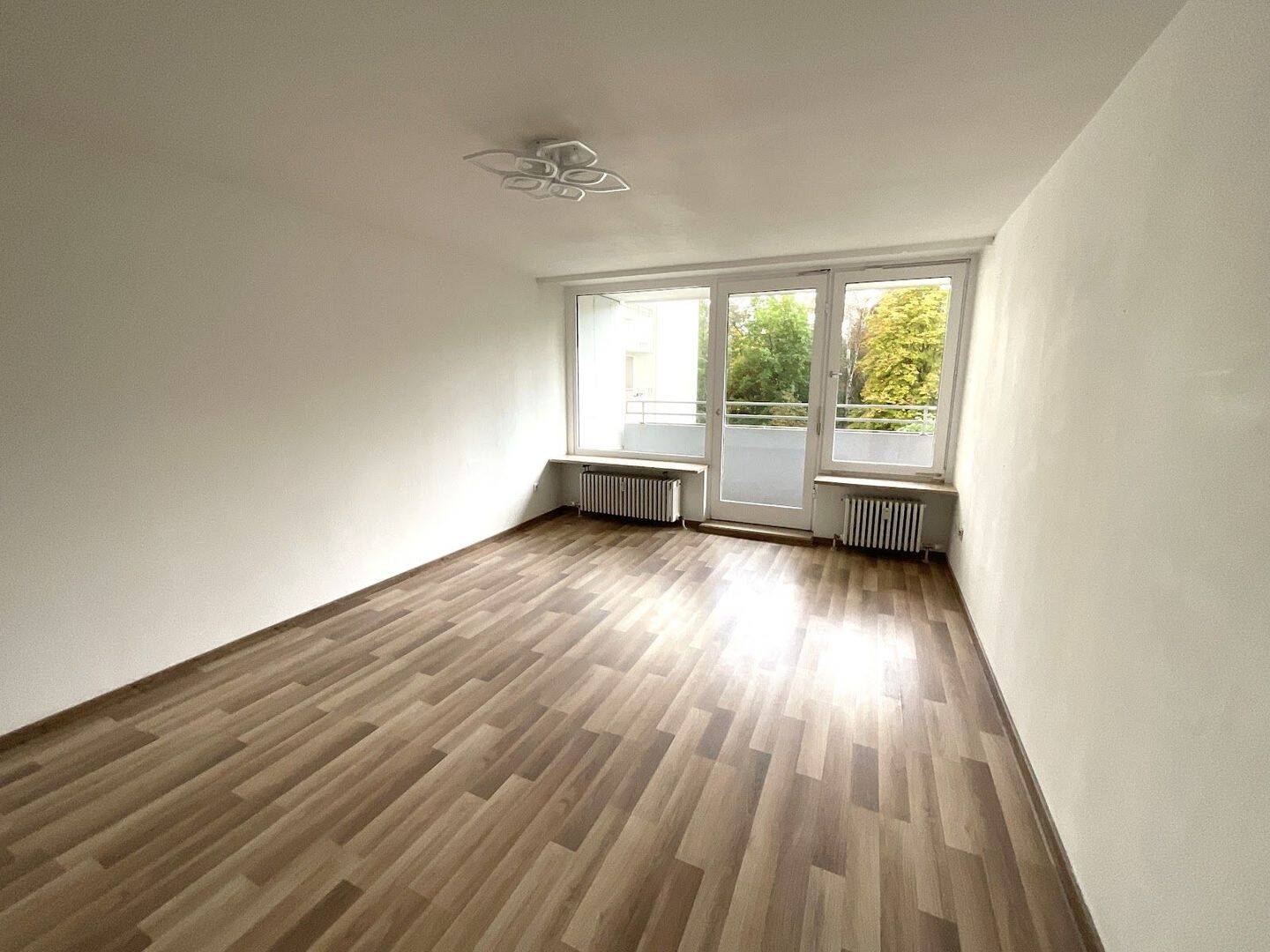 Gut geschnittene 2-Zimmer-Wohnung in Nürnberg Langwasser, 90473 Nürnberg (Langwasser)