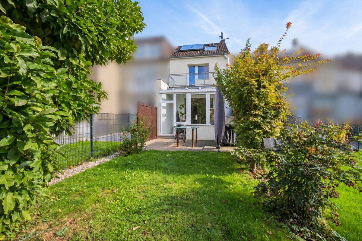 Provisionsfrei – Familienfreundliches Haus mit Garten und moderner Ausstattung, 22523 Hamburg (Eimsbüttel Eidelstedt)