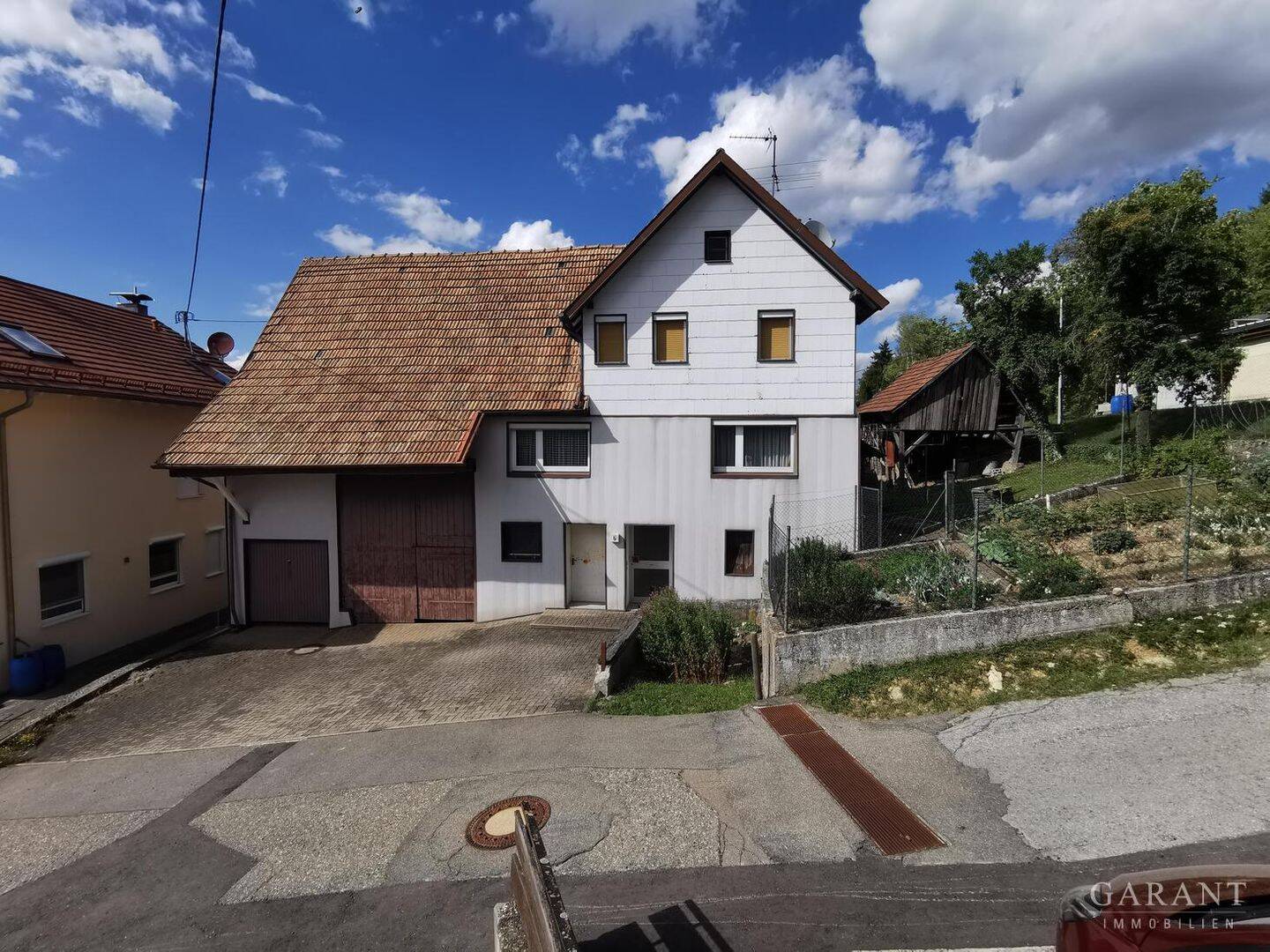 Ausbaupotenzial pur – Bauernhaus mit Nebengebäude und Garage, 72160 Horb am Neckar