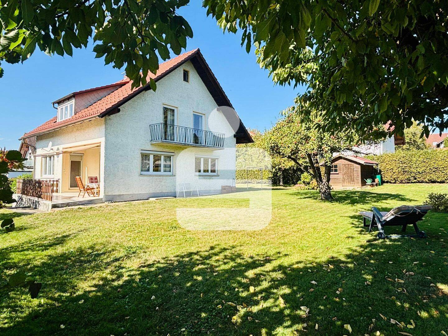 Viel Potenzial. Viel Platz. Solide Basis., 94121 Salzweg