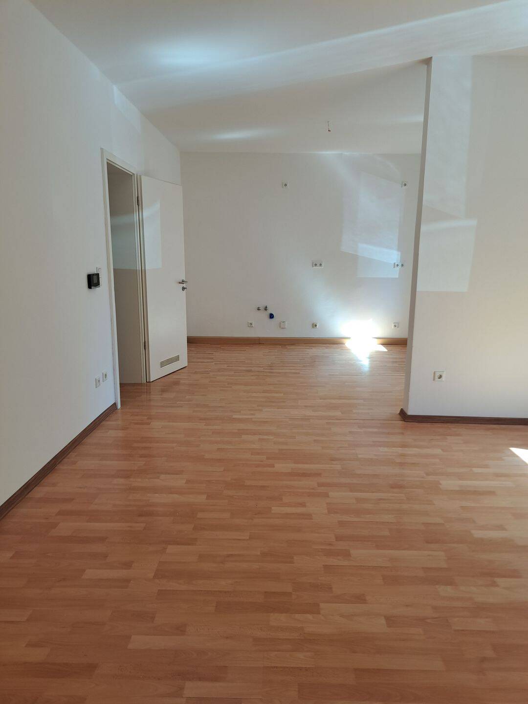 komplett und hochwertig sanierte 2-Zimmer Wohnung Nähe Dianaplatz, 90441 Nürnberg (Gibitzenhof Sandreuth Schweinau Werderau)