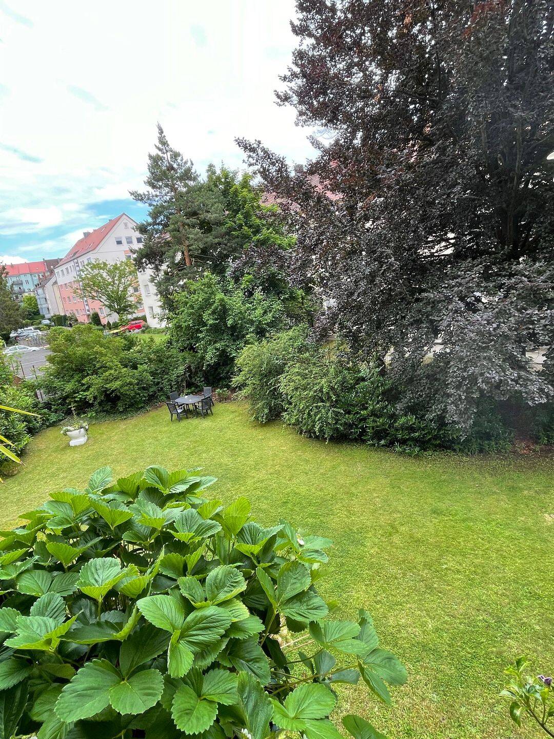 Schöne helle 3-Zimmer- Wohnung mit großem Balkon und Blick ins Grüne, 90409 Nürnberg (Großreuth h. d. Veste Gärten h. d. Veste Maxfeld Schoppershof)