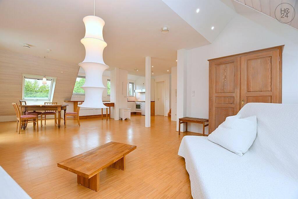 Modern möblierte Wohnung in Bad Cannstatt, 70374 Stuttgart (Bad Cannstatt Sommerrain)