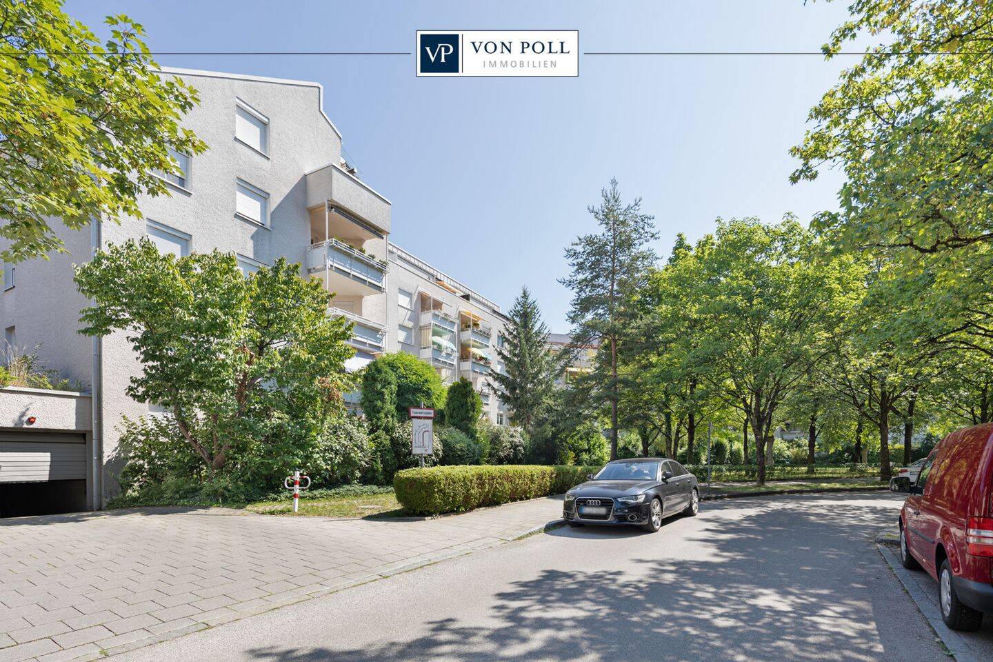 Modernisierte und großzügige 4,5-Zimmer-Wohnung mit Südwestloggia in Pasing, 81241 München (Aubing-Lochhausen-Langwied Pasing-Obermenzing)