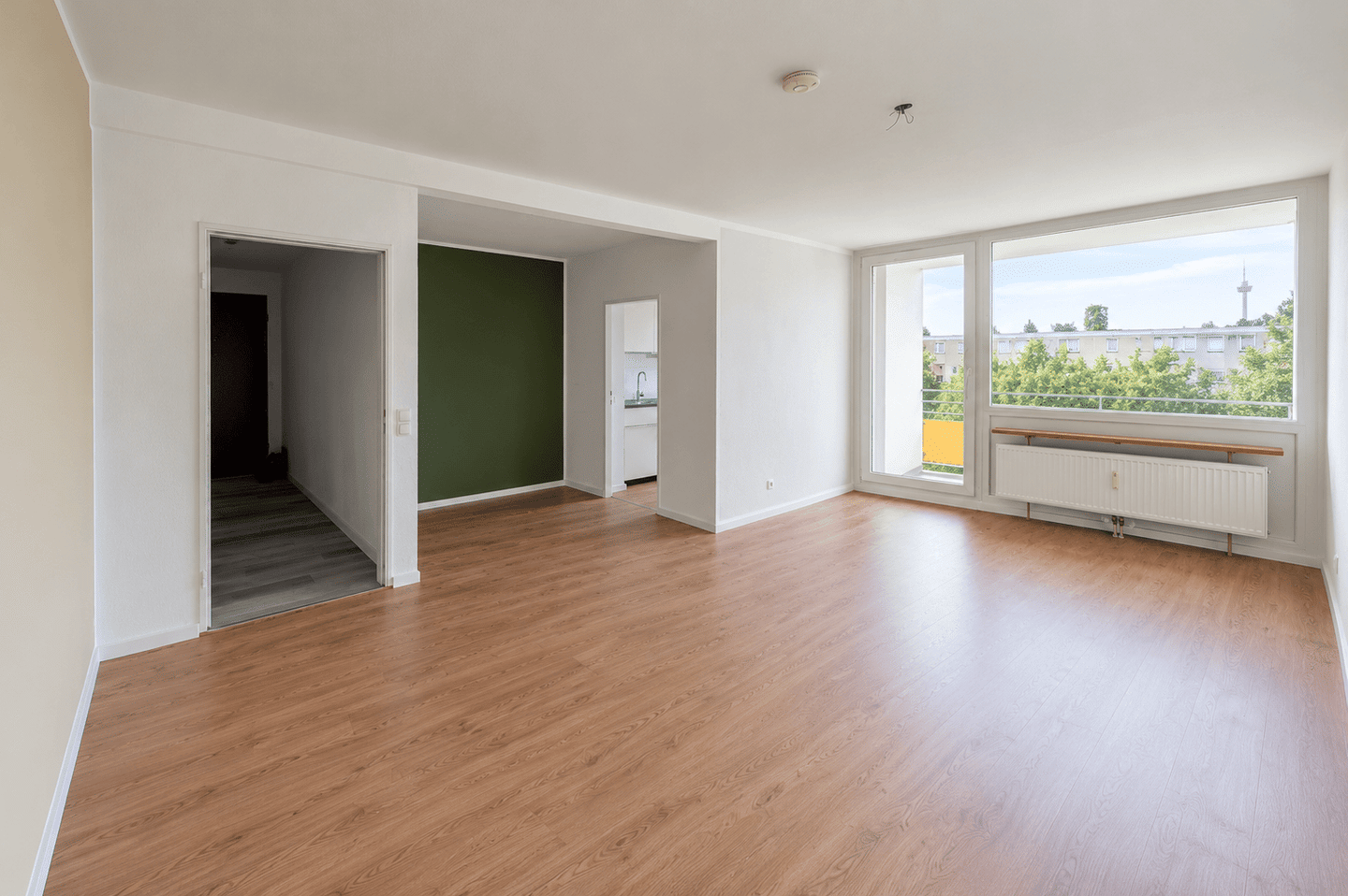 Licht, Lage, Lebensfreude | Bezugsfrei | Sonnige 3-Zimmer-Wohnung mit Süd-Balkon, Aufzug & TG, 50825 Köln (Ehrenfeld Bickendorf Neuehrenfeld Ossendorf)