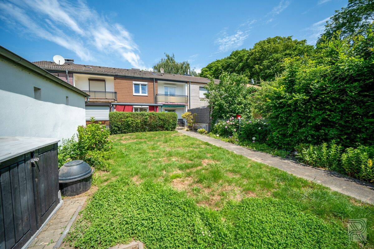 Gepflegtes Reihenhaus mit Garage, Terrasse und Balkon in ruhiger Wohnlage von Alsdorf/ Ofden, 52477 Alsdorf