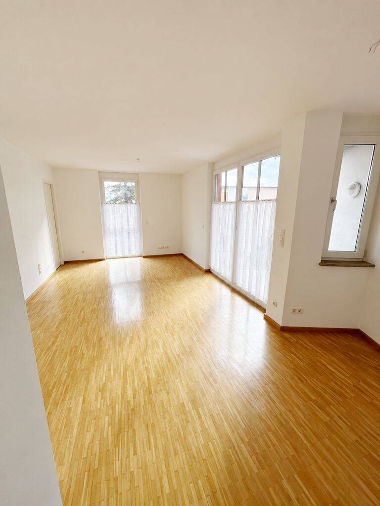 Helle 1,5-Zimmer Wohnung mit Balkon in zentraler Lage von Starnberg, 82319 Starnberg