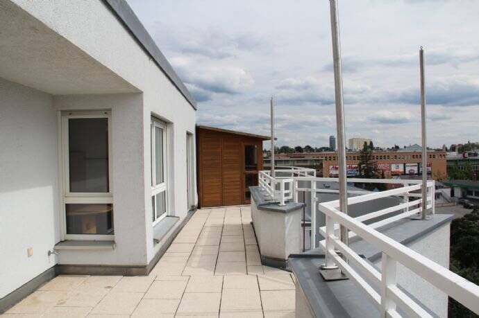 Attraktive Penthaus-Wohnung nähe Stadtpark und Marienbergpark, 3 Zi, Terrasse und Balkon, 90409 Nürnberg (Großreuth h. d. Veste Gärten h. d. Veste Maxfeld Schoppershof)