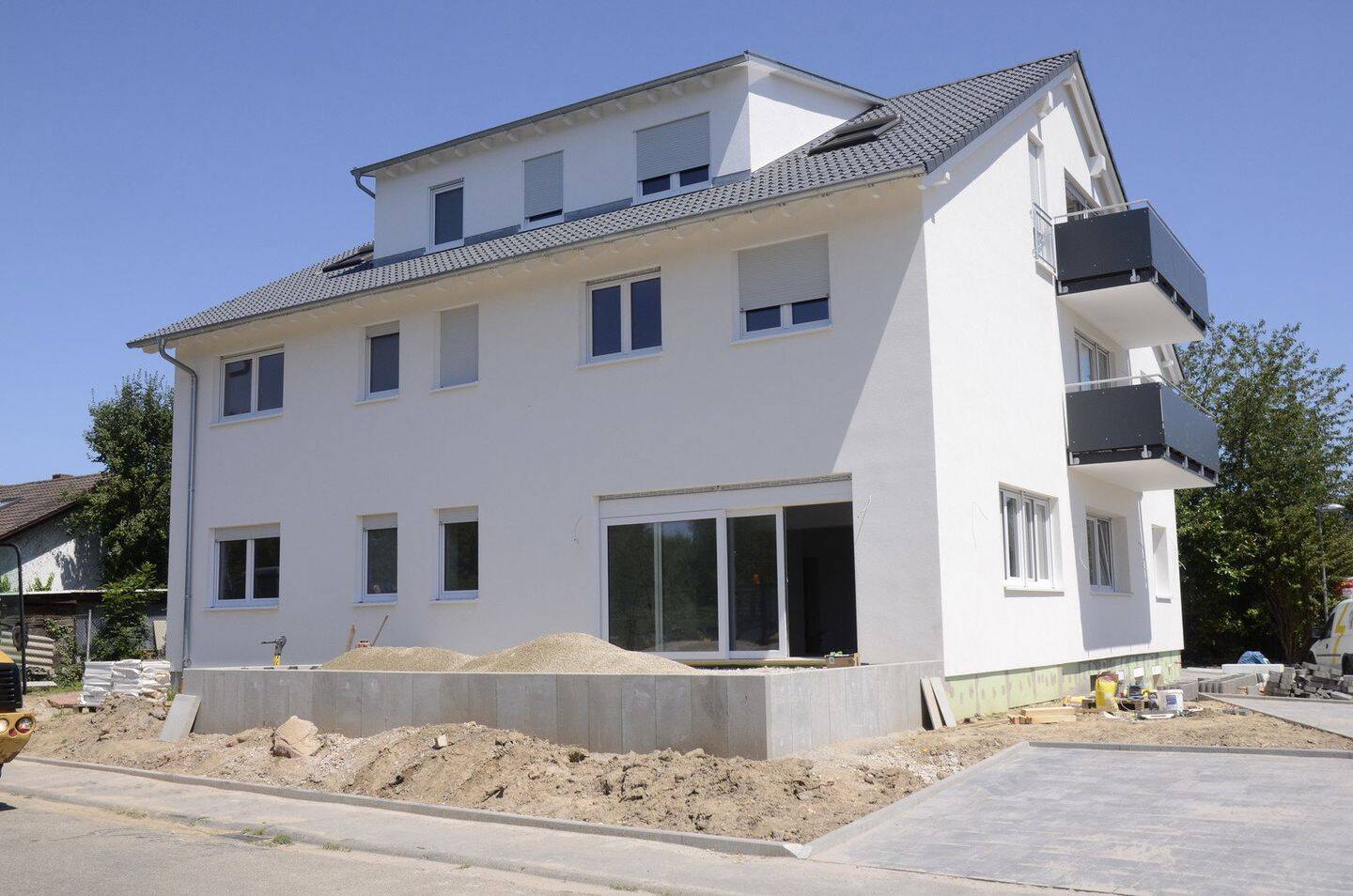 Leimen, ab sofort, 2 ZKB, 58 qm, Bodenheizung, privat, schöner Ausblick, Einbauküche, 69181 Leimen