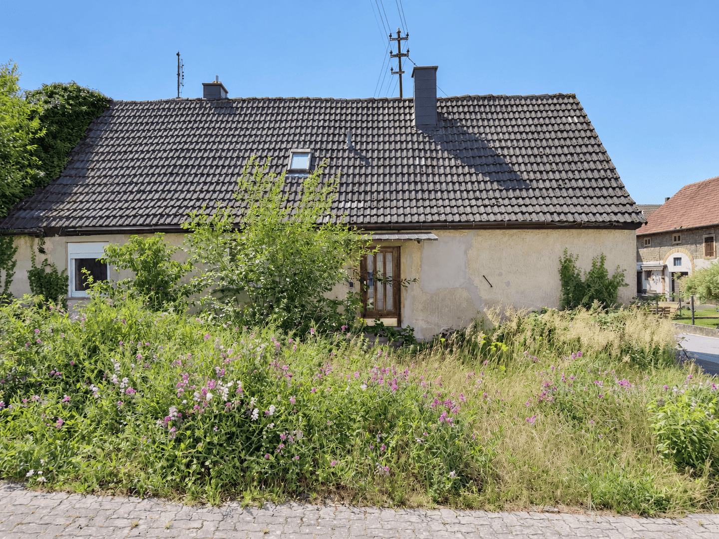 Einfamilienhaus für 80.000 € – Stellplatz, Garten & begonnenes Sanierungsprojekt, 66882 Hütschenhausen