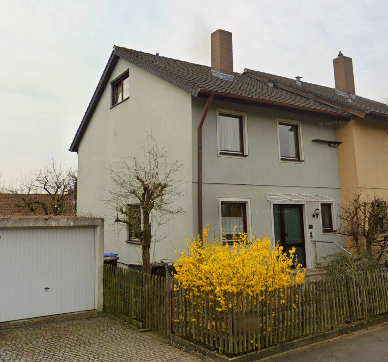 DHH in ruhiger Lage von Privat, 97340 Marktbreit