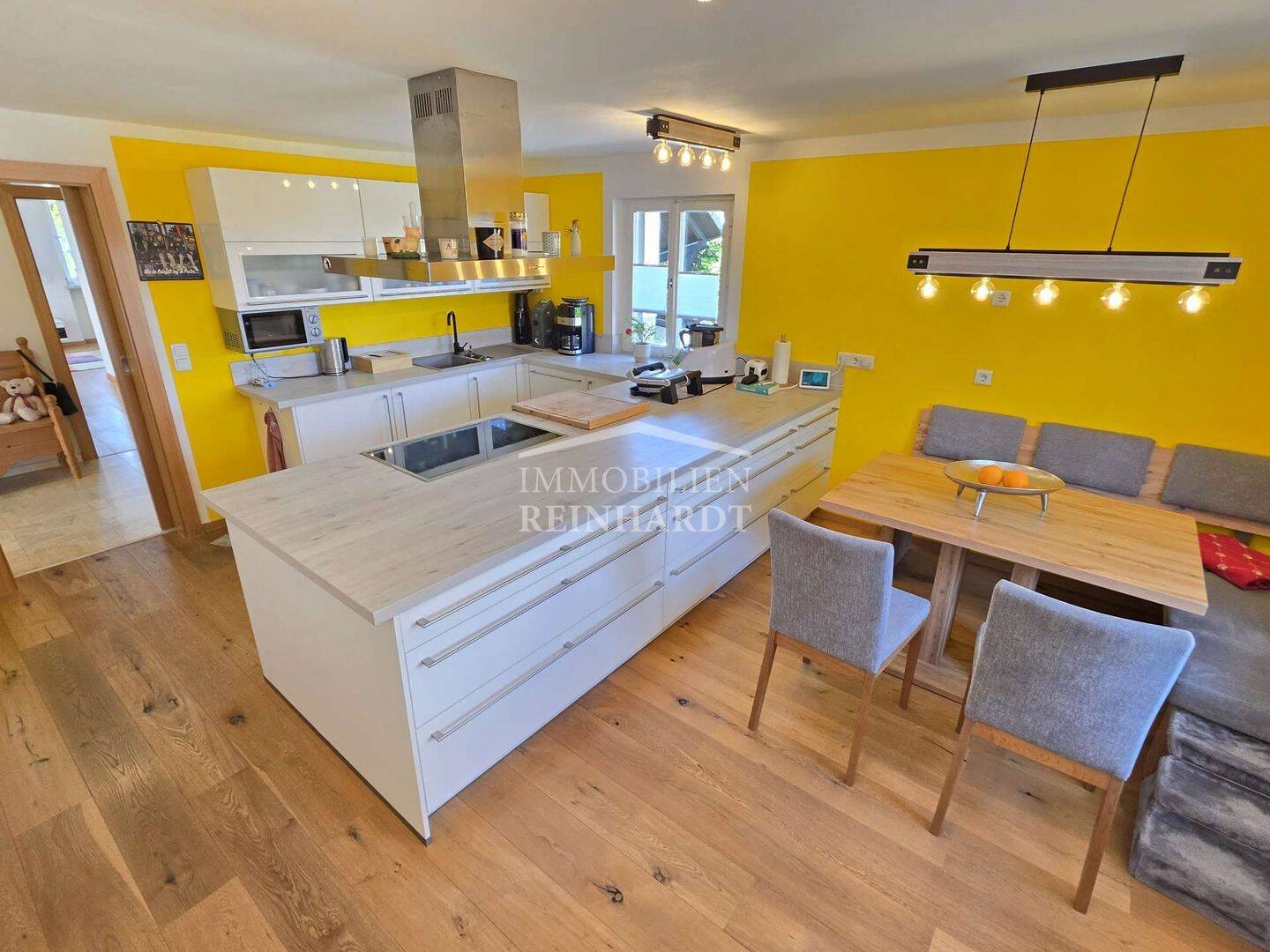 Einziehen und genießen – modernes Einfamilienhaus im Bungalowstil mit Traumgarten!, 96487 Dörfles-Esbach