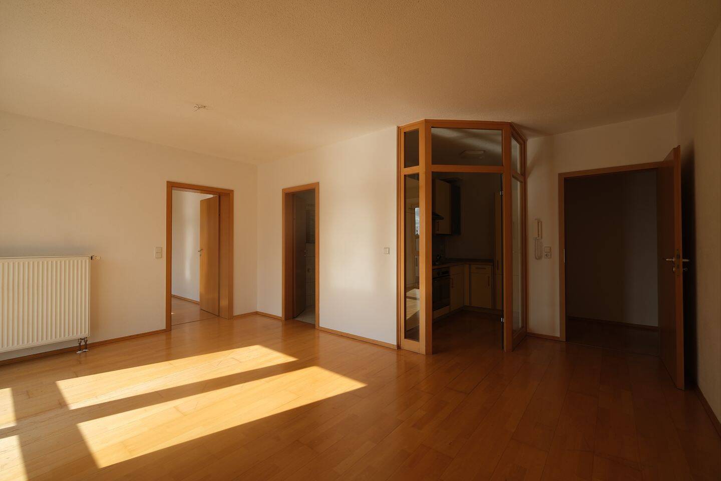 Gemütliche 2-Zimmer Wohnung in top Lage, 94469 Deggendorf