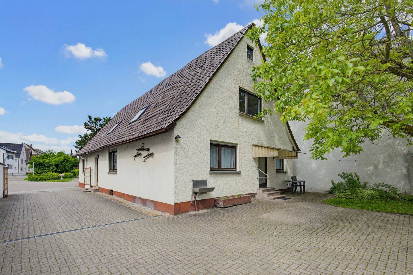 Charaktervolles Haus mit Geschichte und viel Potenzial in Stutensee-Friedrichstal, 76297 Stutensee