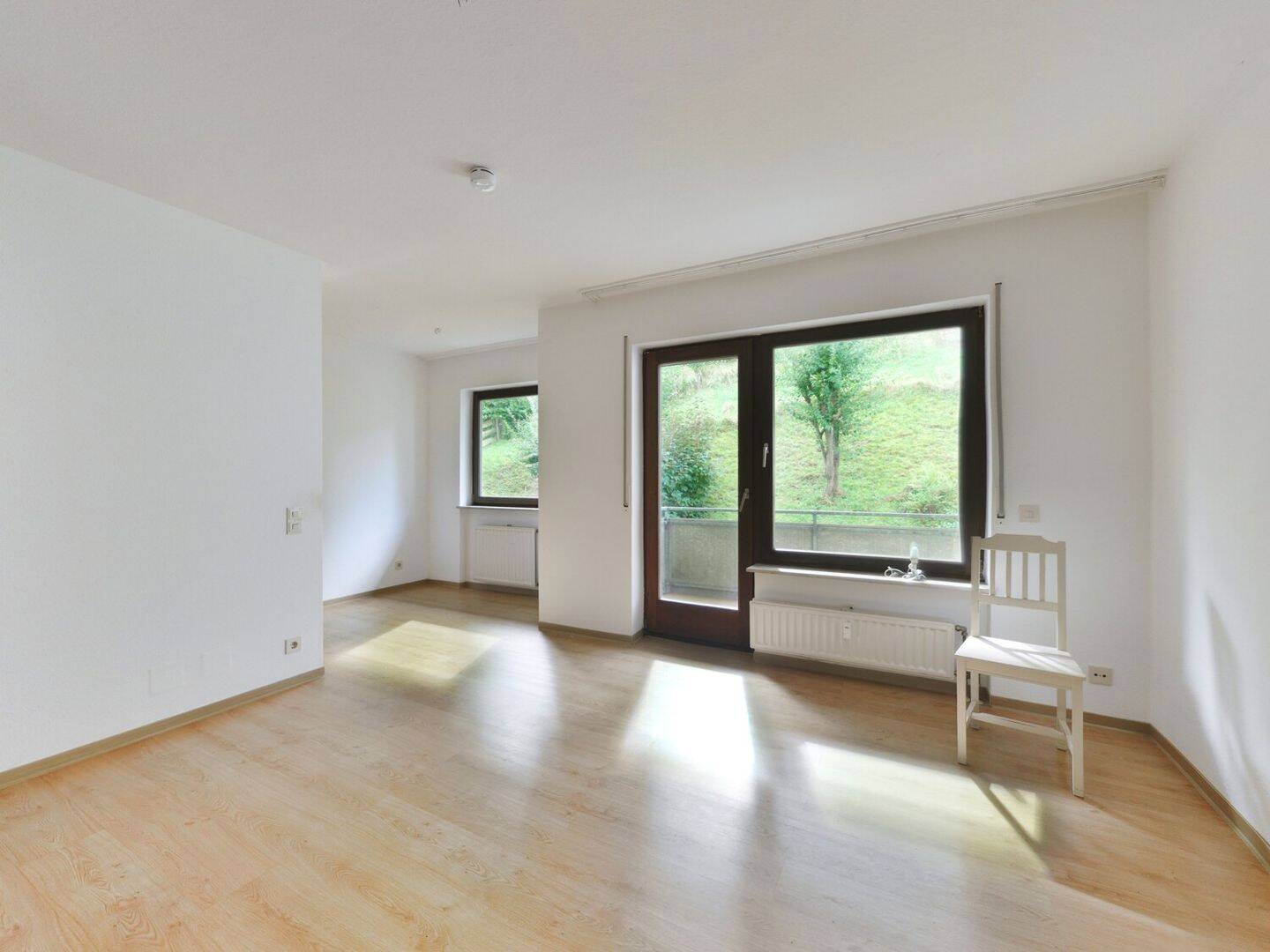 Apartment mit Balkon und Naturblick in ruhiger Lage, 35037 Marburg