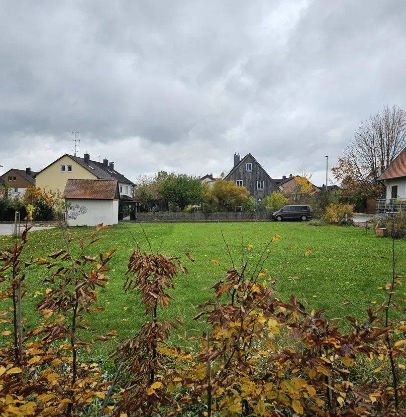 Sehr schönes Grundstück für ein EFH in ruhiger Lage von Neunkirchen, 91077 Neunkirchen a. Brand