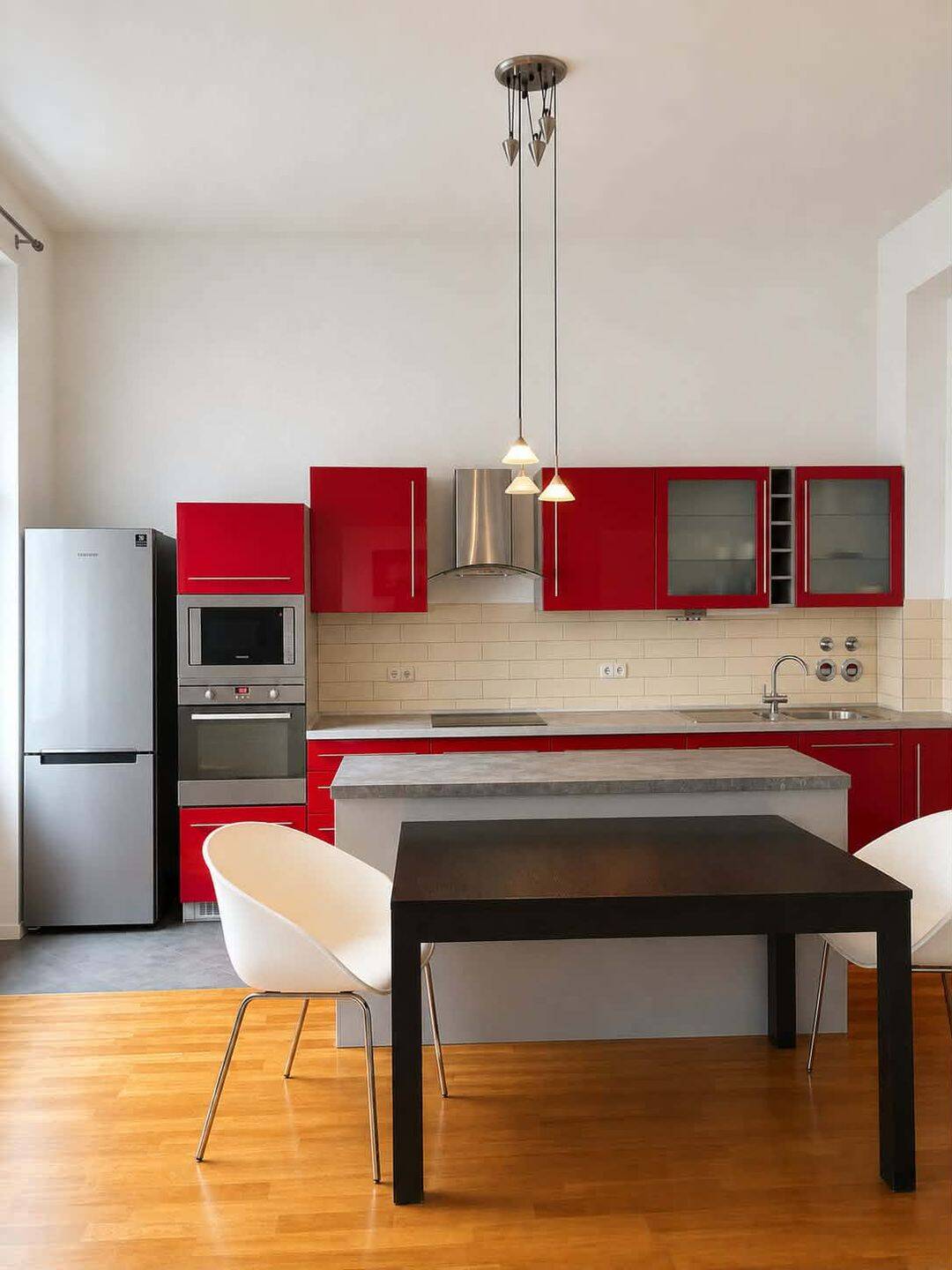 Frisch Sanierte wunderschöne 90m2 Wohnung mit Parkplatz im Sachsenhausen Nord, 60594 Frankfurt am Main (Sachsenhausen)