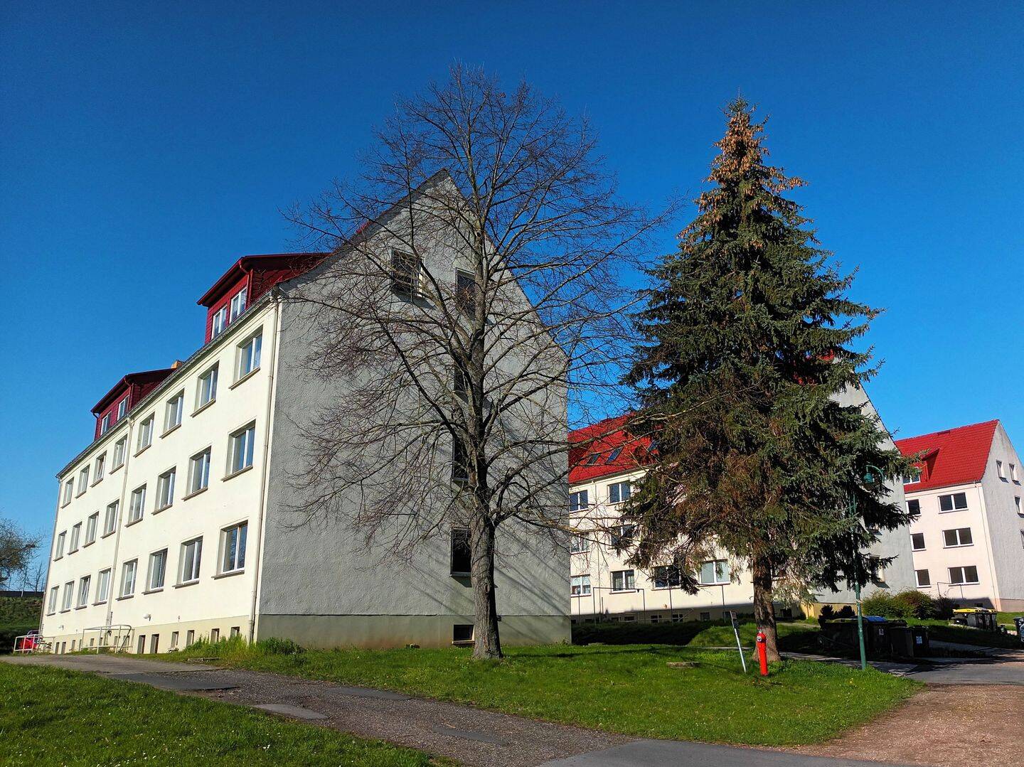 Helle 3-Raum-Wohnung, frisch saniert, 4749 Jahnatal