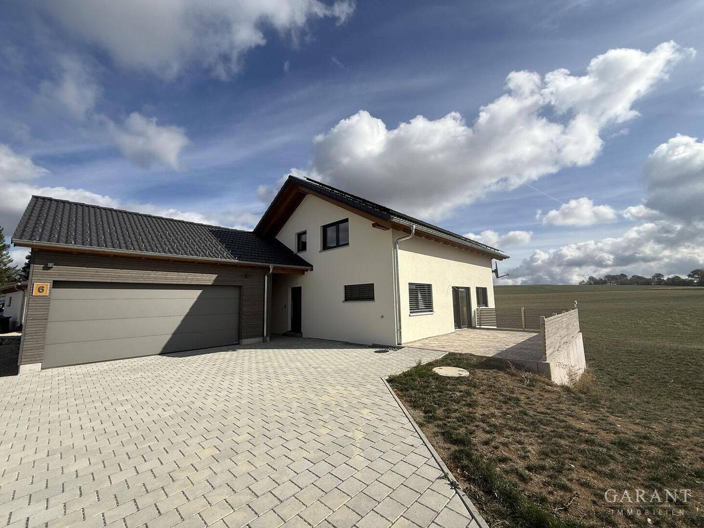 Neubau 2026 mit Weitblick – hochwertiges Einfamilienhaus mit Doppelgarage, 72469 Meßstetten