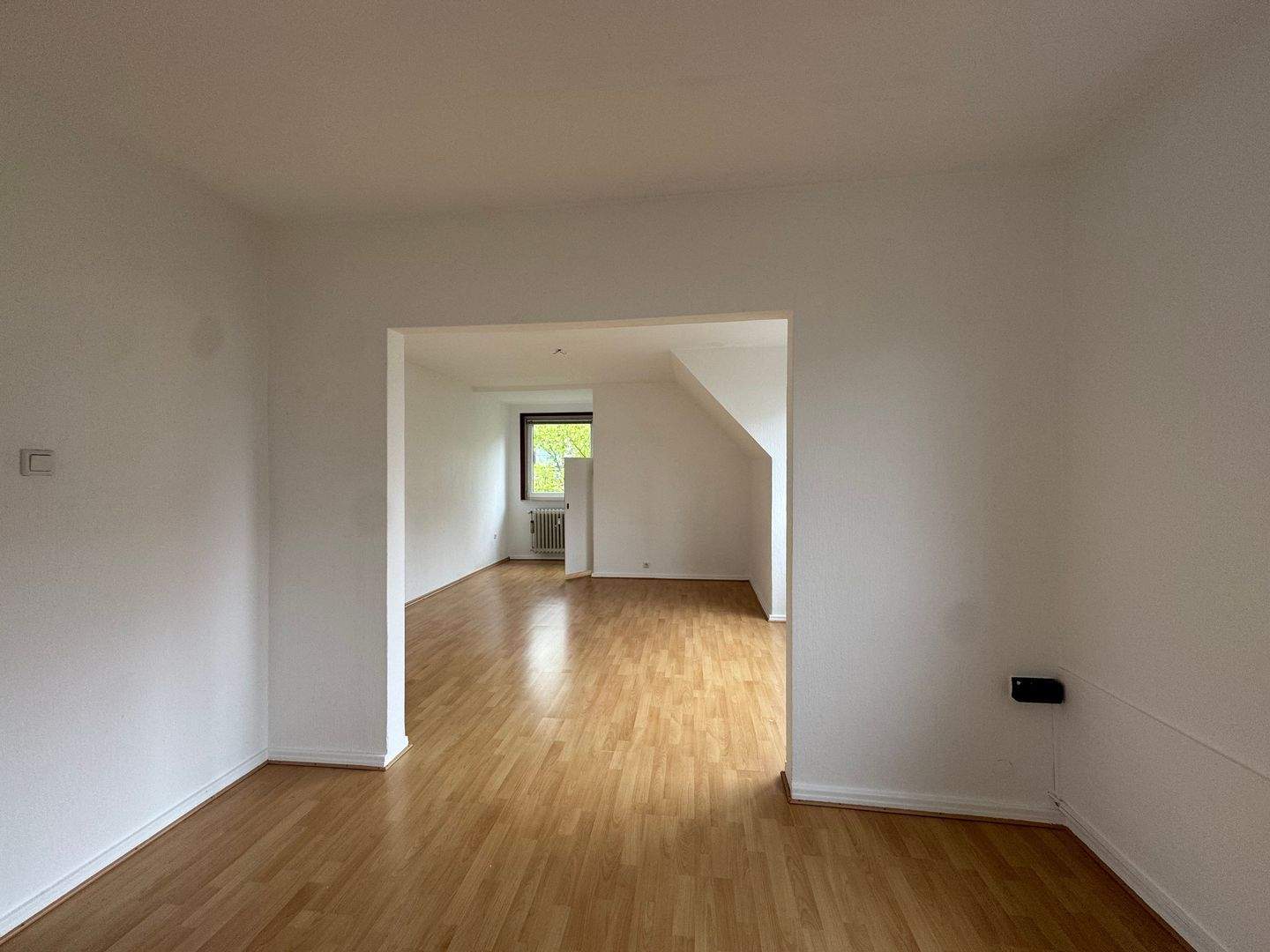 Lichtdurchflutete 2-Zimmer-Wohnung, 27568 Bremerhaven (Lehe Mitte Überseehafen)
