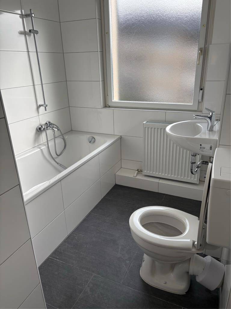 Moderne 3-Zimmer-Etagenwohnung in Velbert Ideal für Familien, 42549 Velbert
