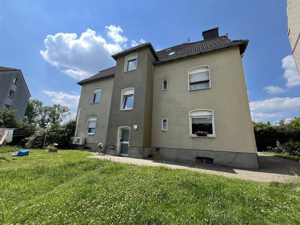Charmante 2-Zimmer-Altbauwohnung in Castrop-Rauxel Abwechslungsreiches Wohnen auf 67,27 m², 44577 Castrop-Rauxel